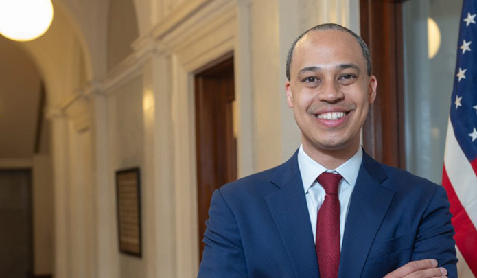 ጠቅላይ አቃቤ ሕግ Jay Jones