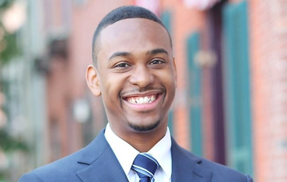 የዶክተር Camereon Webb ፎቶ